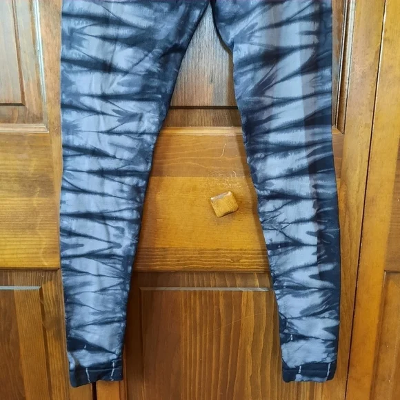 Nux black gray tie dye full length activewear workout yoga leggings - Picture 9 of 10